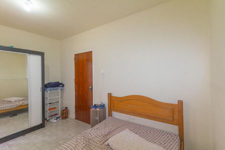 Casa à venda com 70m², 3 quartos e sem vaga Casa à venda com 70m², 3 quartos e sem vagaQuarto 3