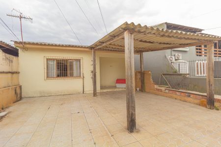 Casa à venda com 70m², 3 quartos e sem vaga Casa à venda com 70m², 3 quartos e sem vagaFachada/garagem