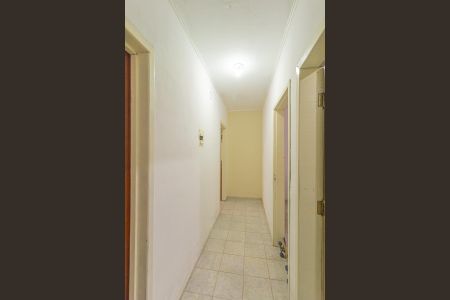 Casa à venda com 70m², 3 quartos e sem vaga Casa à venda com 70m², 3 quartos e sem vagaCorredor