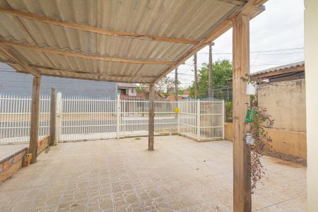 Casa à venda com 70m², 3 quartos e sem vaga Casa à venda com 70m², 3 quartos e sem vagaGaragem