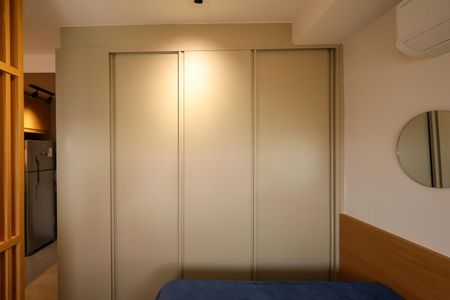 Studio para alugar com 27m², 1 quarto e sem vaga Studio para alugar com 27m², 1 quarto e sem vagaQuarto