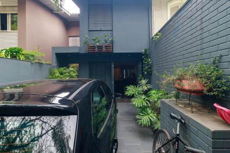 Casa à venda com 125m², 3 quartos e 1 vaga Casa à venda com 125m², 3 quartos e 1 vagaGaragem