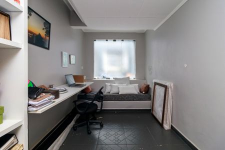 Casa à venda com 125m², 3 quartos e 1 vaga Casa à venda com 125m², 3 quartos e 1 vagaEscritório