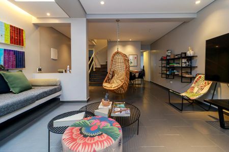 Casa à venda com 125m², 3 quartos e 1 vaga Casa à venda com 125m², 3 quartos e 1 vagaSala