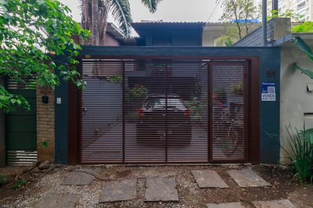 Casa à venda com 125m², 3 quartos e 1 vaga Casa à venda com 125m², 3 quartos e 1 vagaFachada