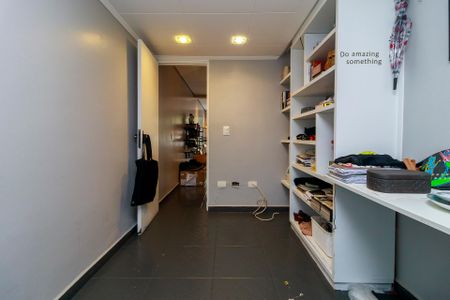 Casa à venda com 125m², 3 quartos e 1 vaga Casa à venda com 125m², 3 quartos e 1 vagaEscritório