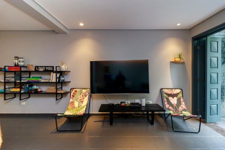 Casa à venda com 125m², 3 quartos e 1 vaga Casa à venda com 125m², 3 quartos e 1 vagaSala