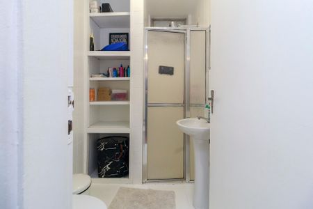 Casa à venda com 125m², 3 quartos e 1 vaga Casa à venda com 125m², 3 quartos e 1 vagaBanheiro 2