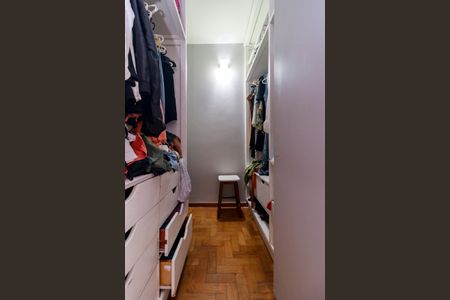 Casa à venda com 125m², 3 quartos e 1 vaga Casa à venda com 125m², 3 quartos e 1 vagaSuíte - Closet