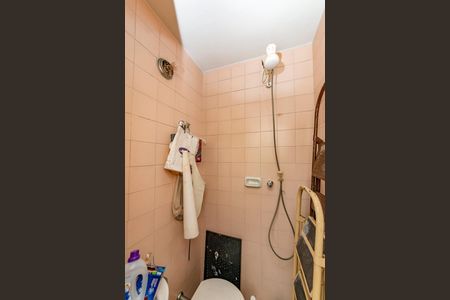 Apartamento à venda com 82m², 3 quartos e 1 vaga Apartamento à venda com 82m², 3 quartos e 1 vagaBanheiro de serviço