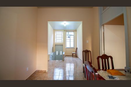 Sala de casa para alugar com 2 quartos, 80m² em Praça da Bandeira, Rio de Janeiro