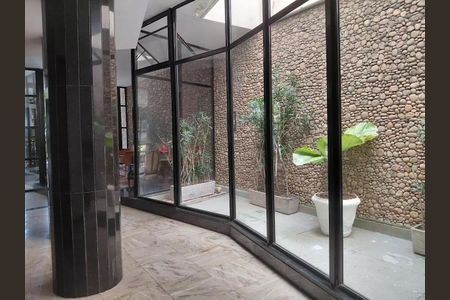 Apartamento à venda com 202m², 4 quartos e 1 vaga