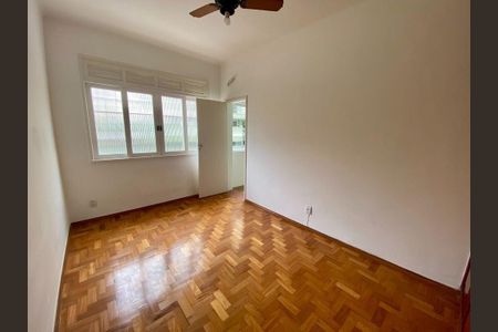 Casa à venda com 4 quartos, 210m² em Santa Rosa, Niterói