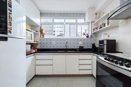 Apartamento à venda com 138m², 2 quartos e 1 vaga