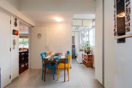 Apartamento à venda com 138m², 2 quartos e 1 vaga