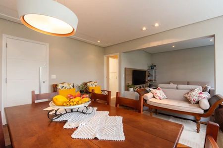 Apartamento à venda com 138m², 2 quartos e 1 vaga