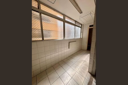 Foto 01 de apartamento à venda com 3 quartos, 107m² em Pinheiros, São Paulo