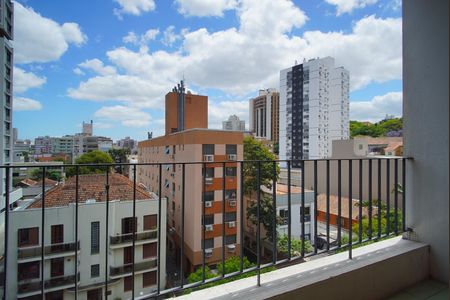 Sala 1 - Varanda de apartamento à venda com 3 quartos, 500m² em Rio Branco, Porto Alegre