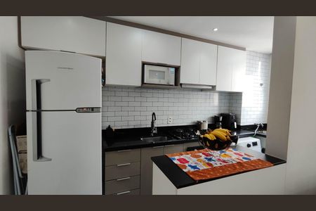 Apartamento à venda com 43m², 2 quartos e sem vagaCozinha e Área de Serviço