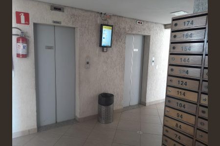 Apartamento à venda com 65m², 3 quartos e 1 vagaCorredor