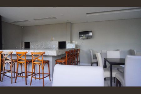 Apartamento para alugar com 65m², 3 quartos e 1 vagaÁrea comum - Salão de festas