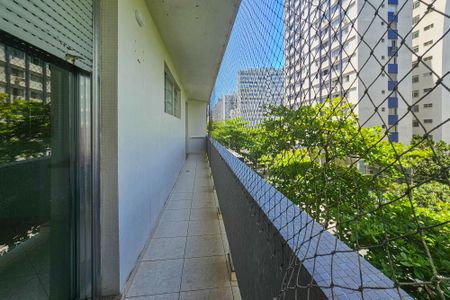 Sacada de apartamento para alugar com 1 quarto, 57m² em Centro, Guarujá