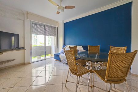 Sala de apartamento para alugar com 1 quarto, 57m² em Centro, Guarujá