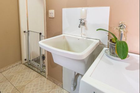 Apartamento à venda com 90m², 2 quartos e 1 vaga Apartamento à venda com 90m², 2 quartos e 1 vagaÁrea de Serviço