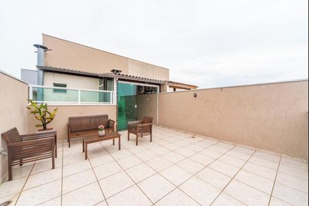 Apartamento à venda com 90m², 2 quartos e 1 vaga Apartamento à venda com 90m², 2 quartos e 1 vagaVaranda da Cobertura