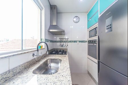 Apartamento à venda com 90m², 2 quartos e 1 vaga Apartamento à venda com 90m², 2 quartos e 1 vagaCozinha