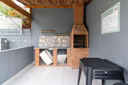 Apartamento para alugar com 54m², 2 quartos e 1 vaga Apartamento para alugar com 54m², 2 quartos e 1 vagaÁrea comum - Churrasqueira