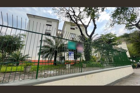 Apartamento à venda com 100m², 3 quartos e 1 vagaPlaquinha