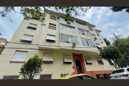 Apartamento à venda com 100m², 3 quartos e 1 vagaFachada do bloco