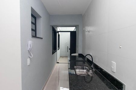 Apartamento para alugar com 43m², 2 quartos e 1 vaga Apartamento para alugar com 43m², 2 quartos e 1 vagaCozinha e Área de Serviço