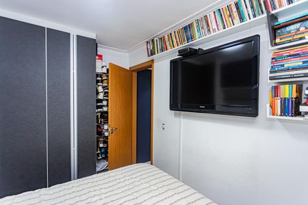 Apartamento à venda com 43m², 2 quartos e 1 vagaQuarto 2