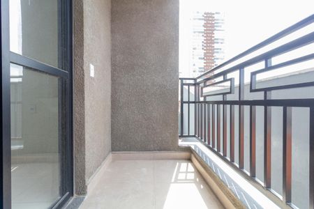 Apartamento à venda com 31m², 1 quarto e sem vaga Apartamento à venda com 31m², 1 quarto e sem vagaVaranda