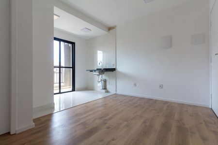 Apartamento à venda com 31m², 1 quarto e sem vaga Apartamento à venda com 31m², 1 quarto e sem vagaSala