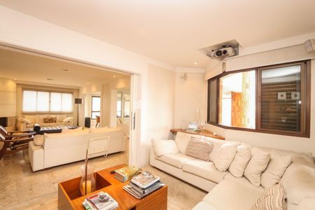 Apartamento à venda com 3 quartos, 260m² em Vila Suzana, São Paulo