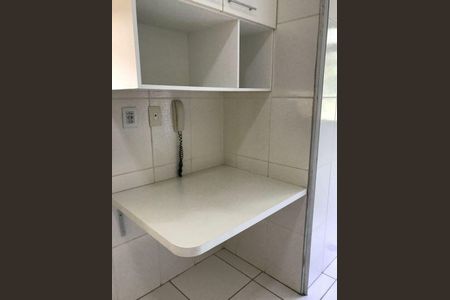 Apartamento à venda com 3 quartos, 75m² em Jardim da Gloria, Taboão da Serra