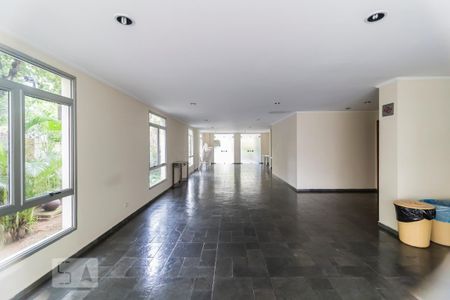 Apartamento à venda com 70m², 3 quartos e 1 vaga Apartamento à venda com 70m², 3 quartos e 1 vagaSalão de Festas