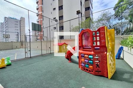 Apartamento à venda com 70m², 3 quartos e 1 vaga Apartamento à venda com 70m², 3 quartos e 1 vagaPlayground