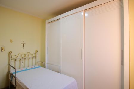 Apartamento à venda com 80m², 3 quartos e 1 vagaQuarto 2