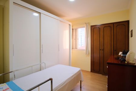 Apartamento à venda com 80m², 3 quartos e 1 vagaQuarto 2