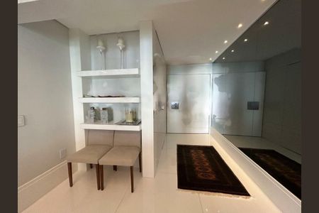 Apartamento à venda com 250m², 4 quartos e 7 vagas