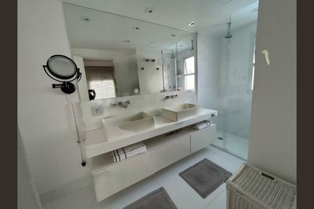 Apartamento à venda com 250m², 4 quartos e 7 vagas