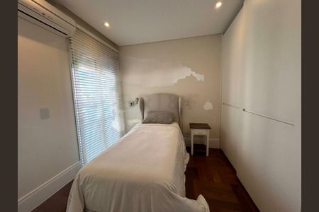 Apartamento à venda com 250m², 4 quartos e 7 vagas