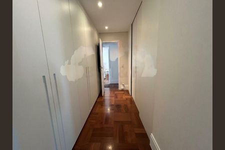 Apartamento à venda com 250m², 4 quartos e 7 vagas