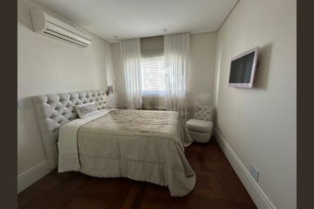 Apartamento à venda com 250m², 4 quartos e 7 vagas