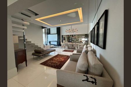 Apartamento à venda com 250m², 4 quartos e 7 vagas