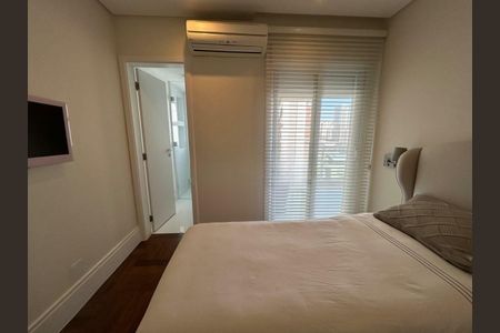 Apartamento à venda com 250m², 4 quartos e 7 vagas